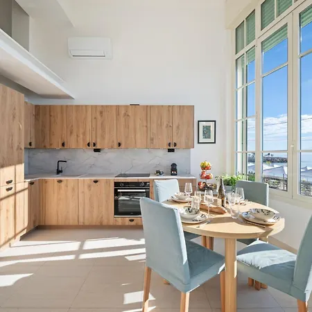 Le Lumina Front De Clim * 芒通